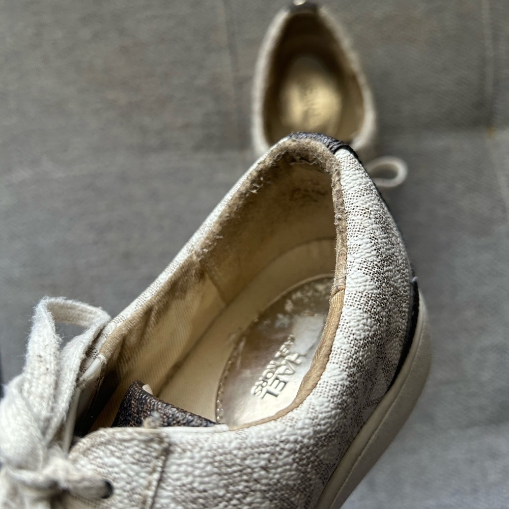 Michael Kors Women's Cream Sneakers - Picture 5 of 7